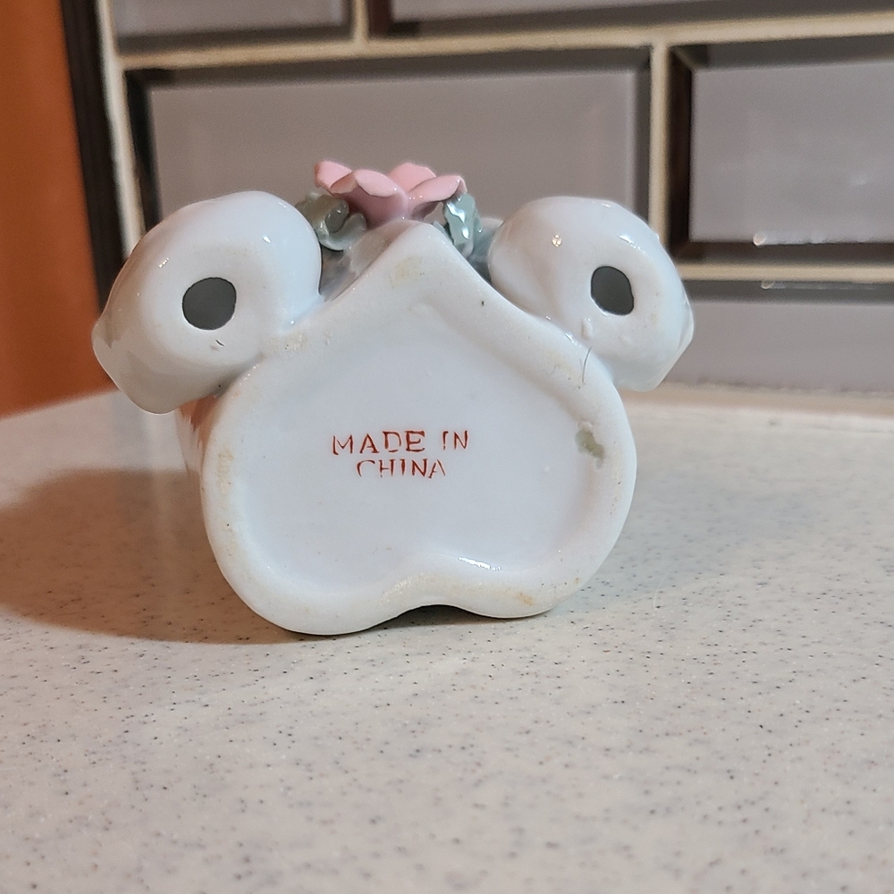 Vintage Ceramic Double White Swan With Pink Flower Trinket Holder 3" - Picture 8 of 16